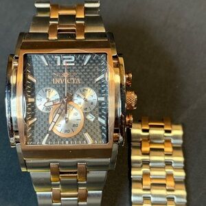 INVICTA MENS WATCH 32587
